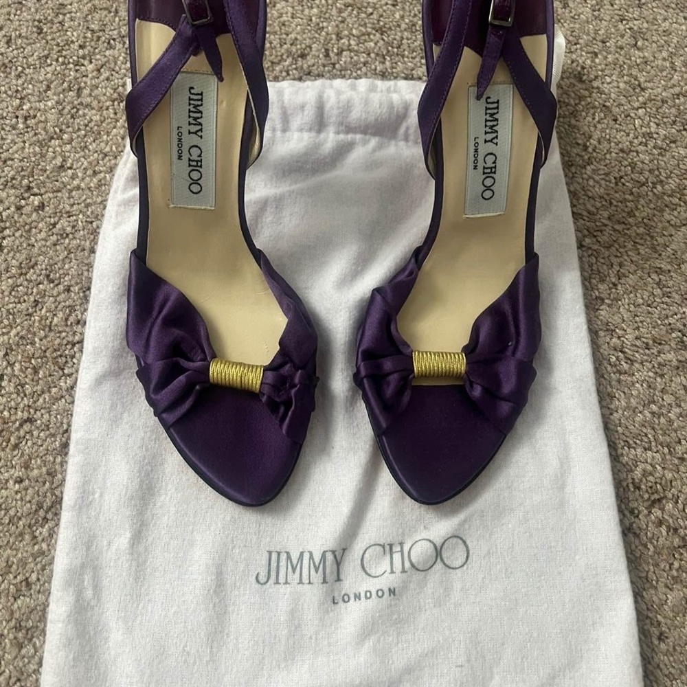 Jimmy Choo Elegant Purple Heels with Gold Detail